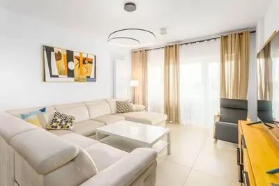 Image de Aquamarina Prima 34 | Stylish Apartment | Parking
