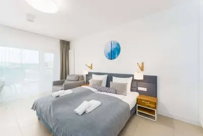 Image de Aquamarina Prima 79 | Fashionable Studio | Parking