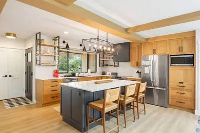 Image de Spacious & Bright ~ Water View