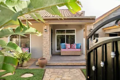 Image de The Hatua Tropical Home