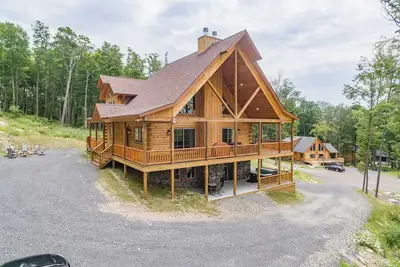 Image de Hilltop Cottage: Lake Area, 2 Wood Fireplaces!