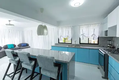 Image de Skylight Suites Hotel Junior suite 1 Bedroom. 1 king\nBreakfast included.