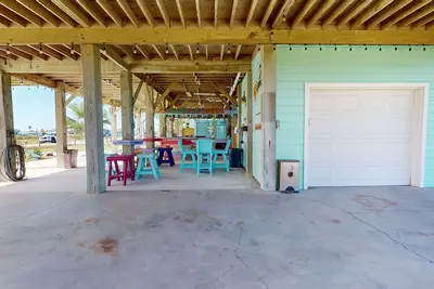 Image de Diamond in the Ruff: 3 Br, 3 Ba House in Crystal Beach, Sleeps 10