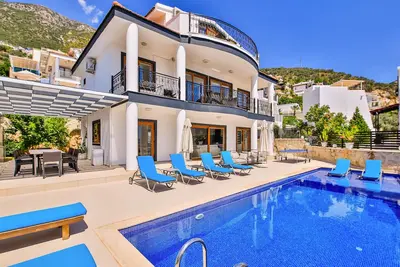 Image de Spacious, family friendly 4-bedroom villa near Kalkan Centre