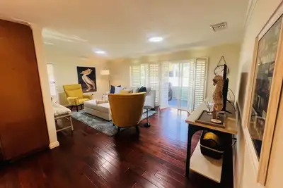 Image de New Listing. 55 + Premiere active lifestyle. Monthly Discount. 30 day minimum.