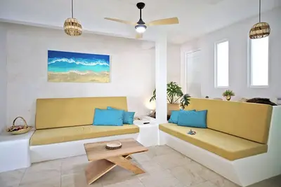 Image de 2br - Fast Internet, Near Beach, Pool, King Beds, ACs