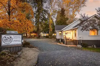 Image de Creektown Cottages/ Book All 6 Cottages