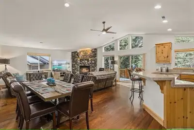 Image de Creekside Incline Village Home Near Skiing, Lake, Hyatt Casino