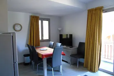 Image de 3 Pièces pour 6 Personnes