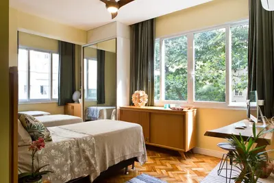 Image de Copacabana New Stylish Apt on Beach Block for 7