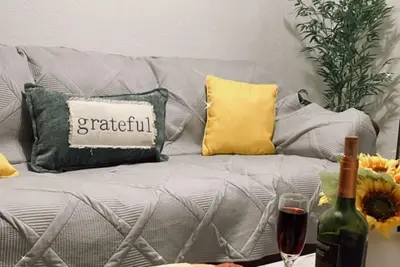 Image de <SpaciousTownhome >close too shopping mall Hospital Beaches