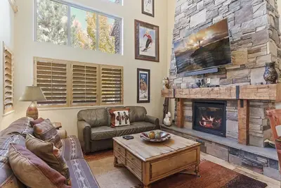 Image de Warm and Inviting townhome with 3 bedrooms