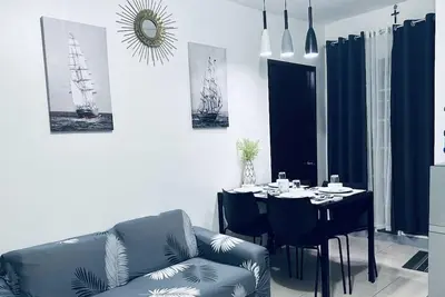 Image de 2 Bedrooms Condo for Family\/Group W\/Strong Wifi