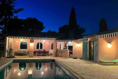 Image de Homerez - Villa à Agde avec piscine