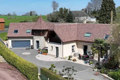 Image de Maison de vacances avec Spa privatif, proche étang et randonnées, idéale pour familles