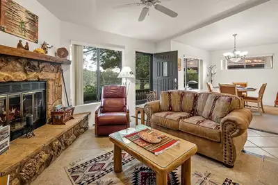 Image de $69/Night, Certain Nights! 15% Off For 2 Weeks, 25% Off For 1 Month! Canyon Mesa