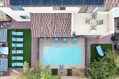 Image de The Tranquil Retreat Heated Pool\/HotTub\/Sauna\/Bbq