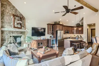 Image de Alpine Mountain Haven Townhome: Fantastic Location & Amenities