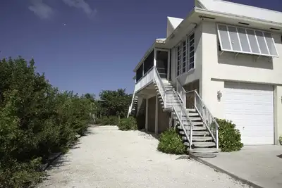 Image de Sunset Beach, 4 bedroom, 5. 5 bath, oceanfront home!