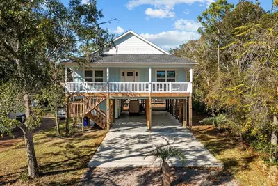 Image de A Shore Escape - new to rental market!
