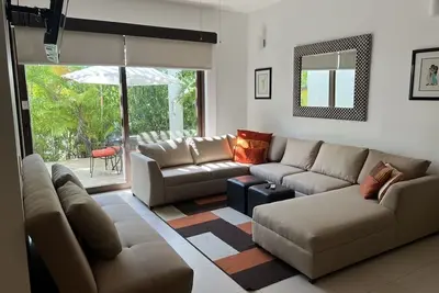 Image de Quiet 2 Br/2 Ba Condo near golf course & beach