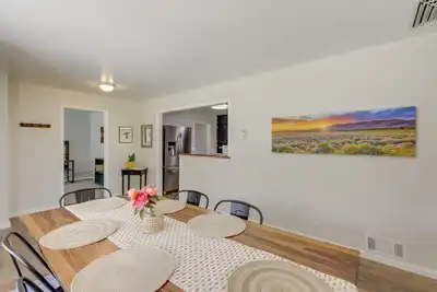 Image de Grand Junction Home w/ Deck ~ 2 Mi to Downtown!
