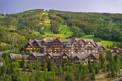 Image de Book Ritz Fall--Stay In Luxury! Hike Bike Pool! 1br W/Views, 2 Decks/Fireplaces