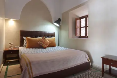 Image de Riad Modern 3 Chambres avec piscine intérieure et terrasse