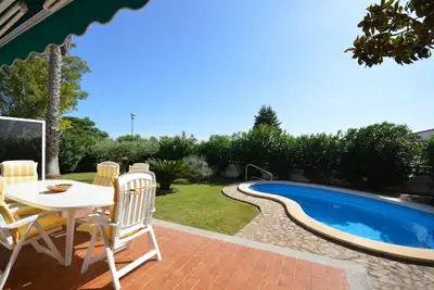 Image de Villa Olot 68 - Clime, WiFi, jardin, piscine privée, endroit calme.