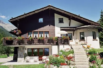Image de Chalet Sunstar Gross by Interhome