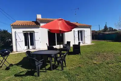 Image de Maison familiale avec jardin sans vis à vis à 2 km de la plage et de la forêt