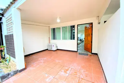 Image de Charming Studio townhouse 46 near Airport&Old town