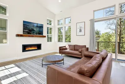 Image de The Pines Modern Retreat at Big Bear Village
