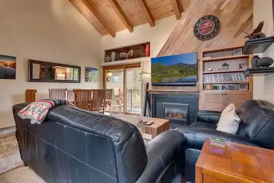 Image de Livin' Lodge: 3 Br, 2 Ba Townhouse in Carnelian Bay, Sleeps 8