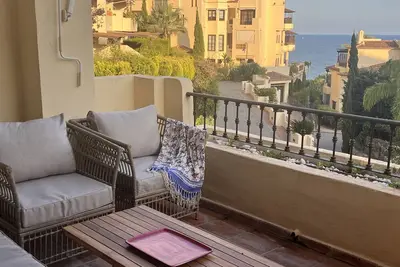 Image de Serene Mediterranean beachside apartment in Altea