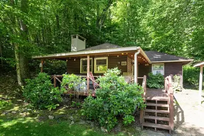 Image de Cozy Blowing Rock Cabin - Hottub & Fireplace