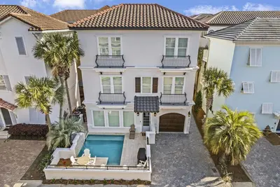 Image de Private Pool - Private Community Beach -Gated Community of Destiny by the Sea