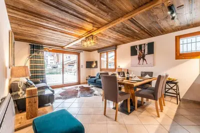 Image de À 250m des remontées, Rez-de-chaussée, terrasse, parking, télévision, casier à ski, 58m², Morzine