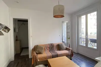 Image de cosy apartment near Montmartre