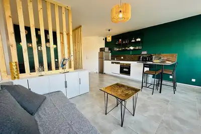 Image de L'Emeraude au soleil : Studio avec coin nuit dans résidence sur la plage