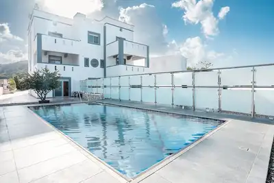 Image de Maison de campagne 'White Pearl Apolakkia 1' avec piscine partagée, terrasse partagée et Wi-Fi