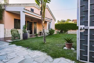 Image de Maison de vacances 'Villa Carola' avec vue sur les montagnes, Wi-Fi et climatisation