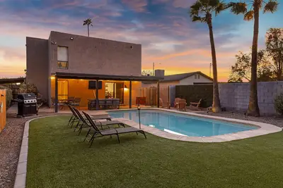 Image de Secluded + Safe, Private Backyard, 15 min from Old Town, Downtown, Phx Sky Harbor