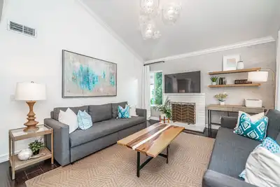 Image de Modern Coastal Retreat - Central Oc - Near Disney!