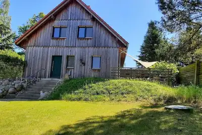 Image de Fewo Pinocchio- mit Garten+terrasse_3sz_6erw. +1k - Ferienwohnungen im Haus Waldstück