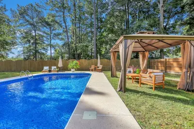 Image de Savannah 5br Pool, Jacuzzi, Firepit, Sports, Games