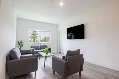 Image de Perfect 3 bed 2 bath apt w/ Free Parking