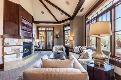 Image de One Village Place 508 - stylish Residence