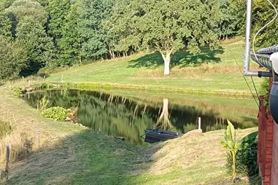 Image de Location Chalet Jaccuzi et Étang Privatif