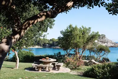 Image de Cozy Villa in Front of the Turquoise sea